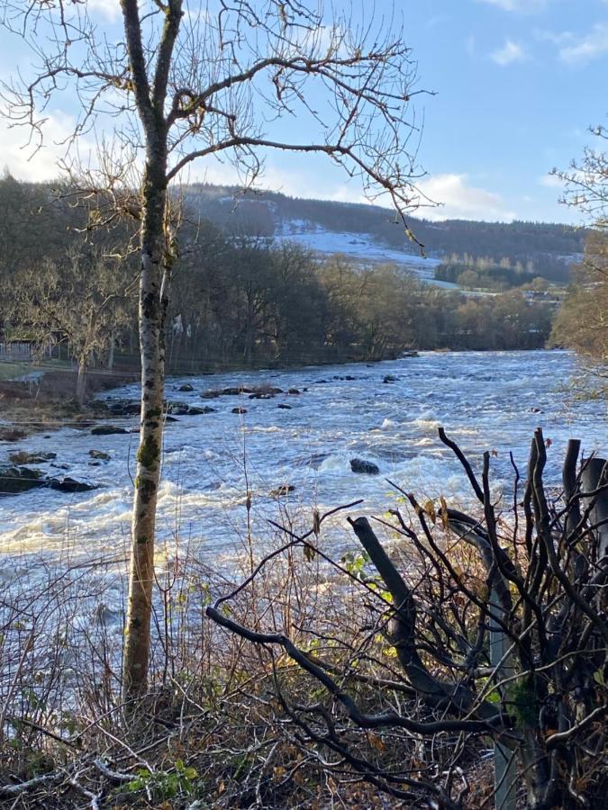 Cobbler'S Cottage At Kindrochet, Strathtay Pitlochry Ngoại thất bức ảnh